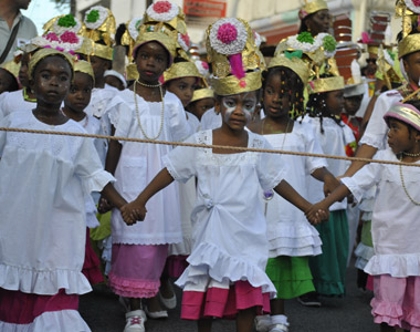 Défilé carnavalesque des enfants