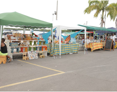 Le Village artisanal et culinaire sur le Port de Vieux-Bourg