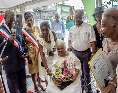 Madame Julia NICOLAS honorée à l’occasion de la Fête Patronale de Morne-à-l’Eau